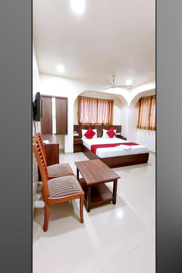 Hotel Sagar Kalyān Extérieur photo