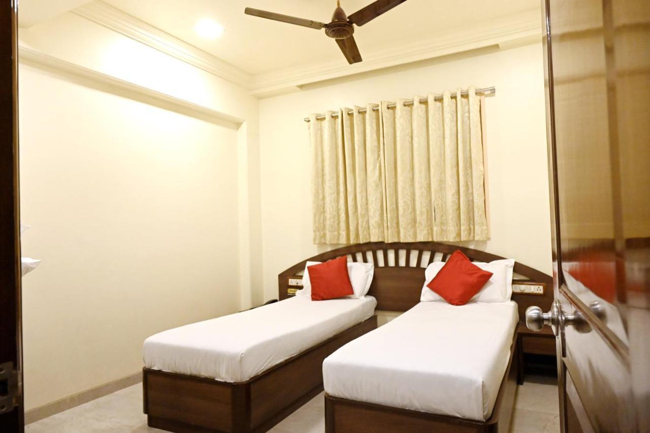 Hotel Sagar Kalyān Extérieur photo
