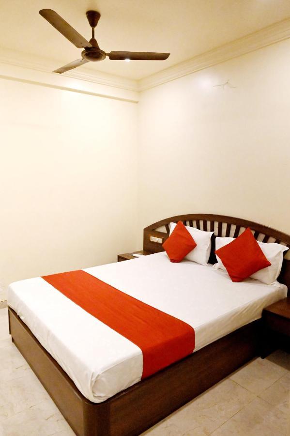 Hotel Sagar Kalyān Extérieur photo